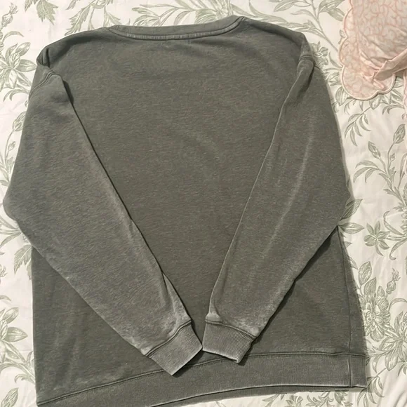 Pink Lily “Merry” Crewneck Sweatshirt in olive green - Picture 2 of 4